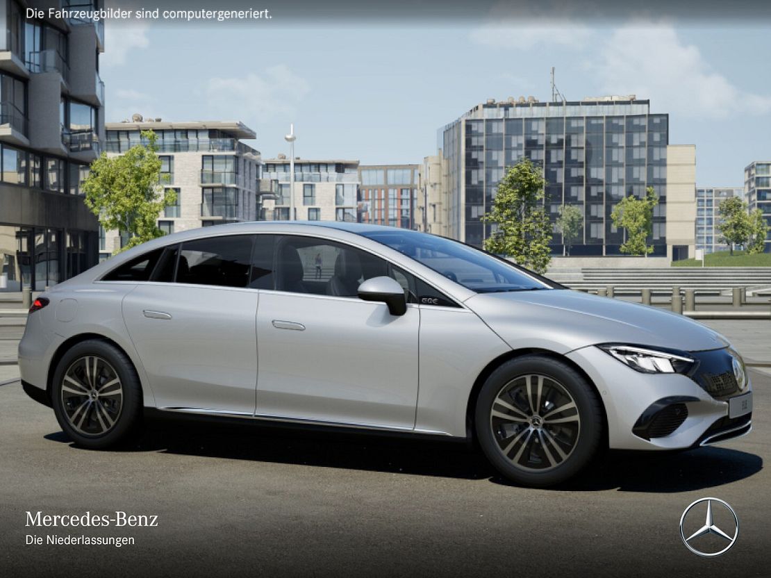 Mercedes-Benz EQE 300 Sedan