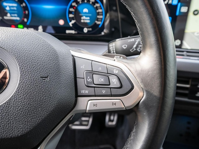 Volkswagen Golf 1.5 eTSI DSG