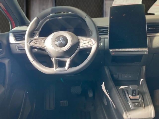 Mitsubishi ASX Invite