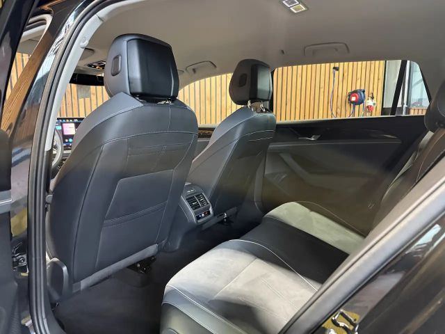 Volkswagen Passat DSG Variant