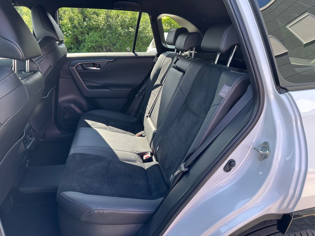 Toyota RAV4 5-deurs GR Plug-in