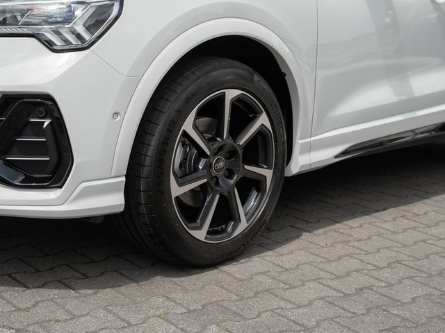 Audi Q3 35 TFSI S-Line S-Tronic