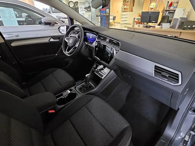 Volkswagen Touran ACT DSG