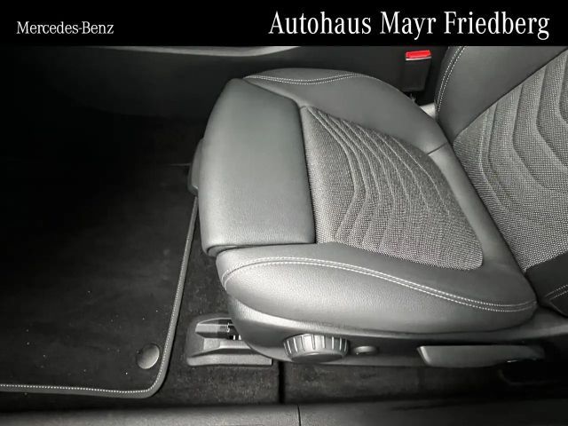 Mercedes-Benz A 200 Progressive