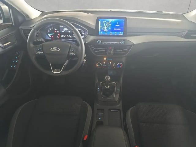 Ford Focus Cool & Connect EcoBoost Wagon