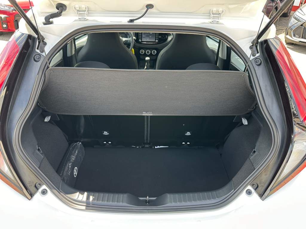 Toyota Aygo X 5-deurs Basis