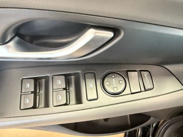 Hyundai i30 Hybrid Prime