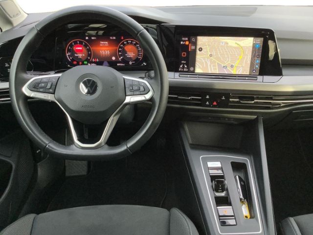 Volkswagen Golf 2.0 TSI DSG Golf VIII Style