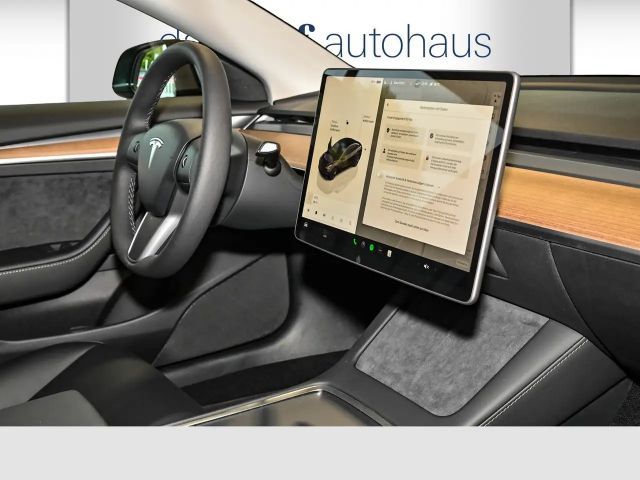 Tesla Model 3 60 Standard Range