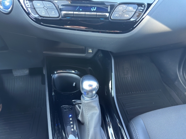 Toyota C-HR 5-deurs Bi-Tone