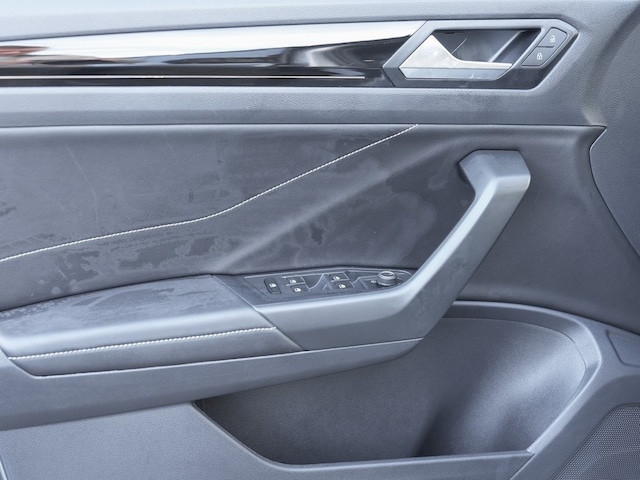 Volkswagen T-Roc 1.5 TSI DSG R-Line Style