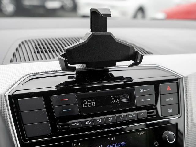 Volkswagen e-up! Plus Style