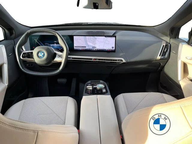 BMW iX xDrive40