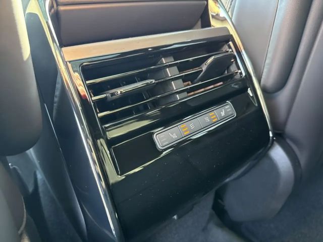 Land Rover Range Rover Sport D300 Dynamic SE