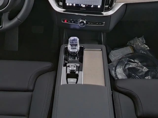 Volvo XC90 AWD Dark Plus T8