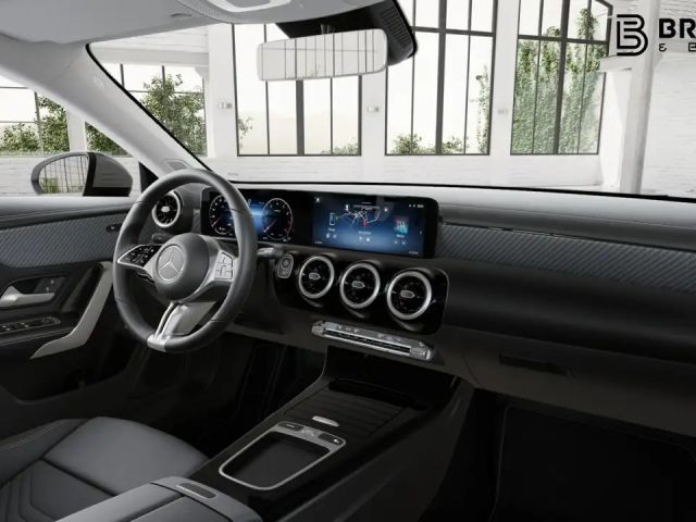 Mercedes-Benz CLA 180 Coupé Progressive