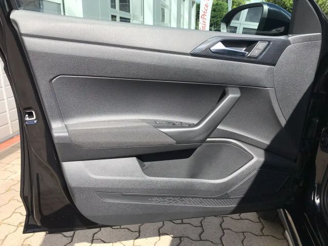 Volkswagen Taigo 1.0 TSI DSG Life