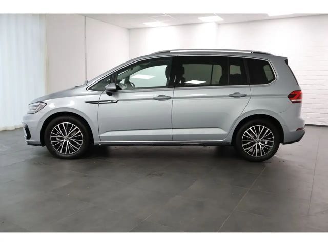Volkswagen Touran 1.5 TSI DSG R-Line