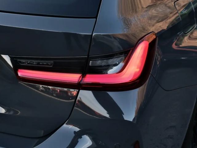 BMW M3 Competition Touring xDrive