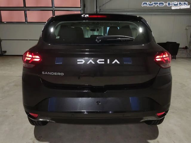 Dacia Sandero Essential TCe 90