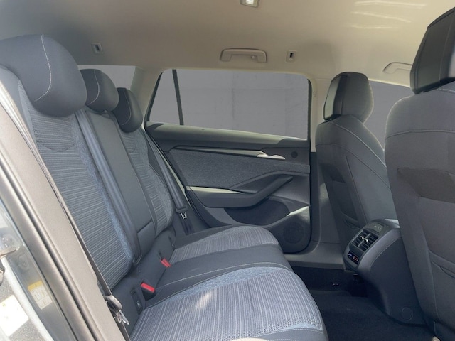 Skoda Superb 2.0 TDI 4x4 Combi Selection