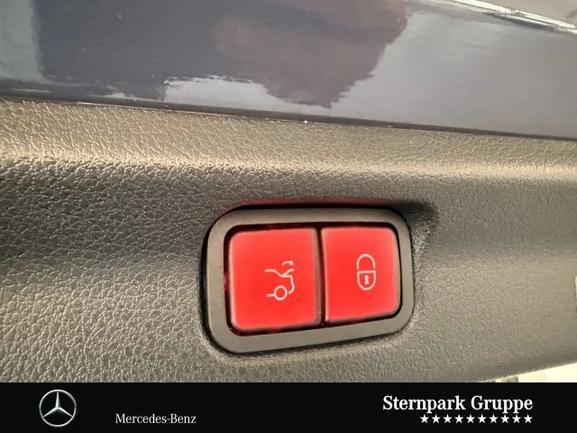 Mercedes-Benz EQE 350 Electric Art Sedan