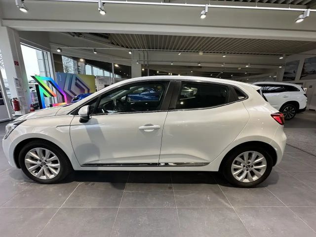 Renault Clio E-Tech Intens