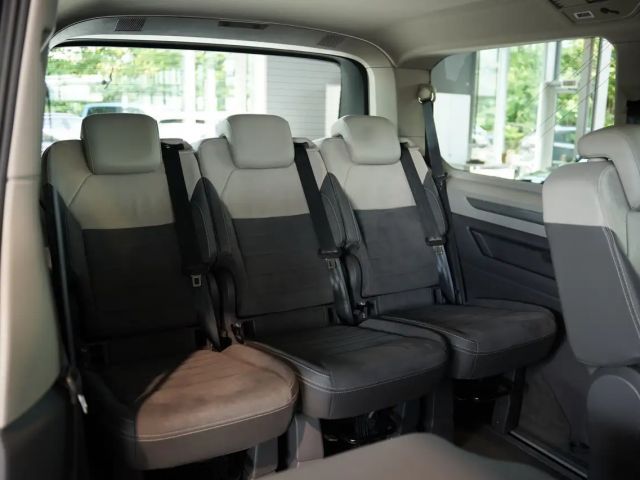 Volkswagen Multivan DSG Lang Style T7
