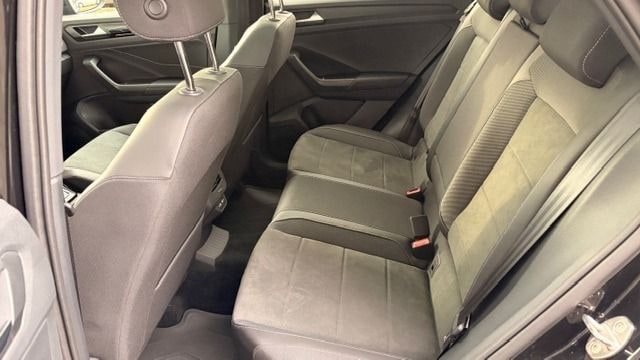 Volkswagen T-Roc 1.5 TSI DSG R-Line
