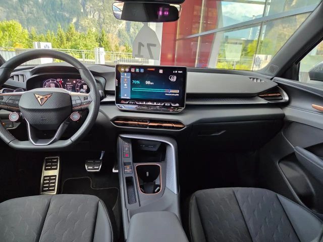 Cupra Terramar 1.5 e-Hybrid