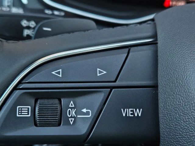 Audi A4 40 TDI Avant S-Line