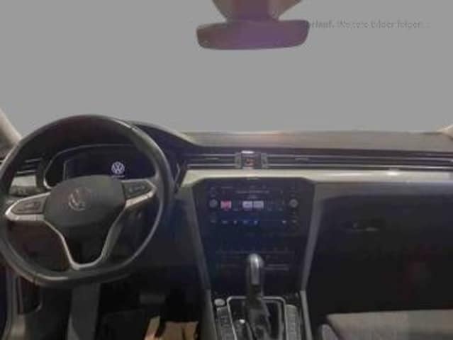 Volkswagen Passat 1.5 TSI Business DSG Variant