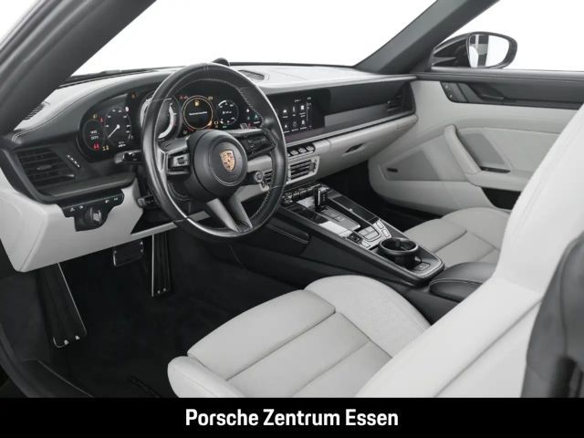 Porsche 992 4 Cabrio Carrera GTS