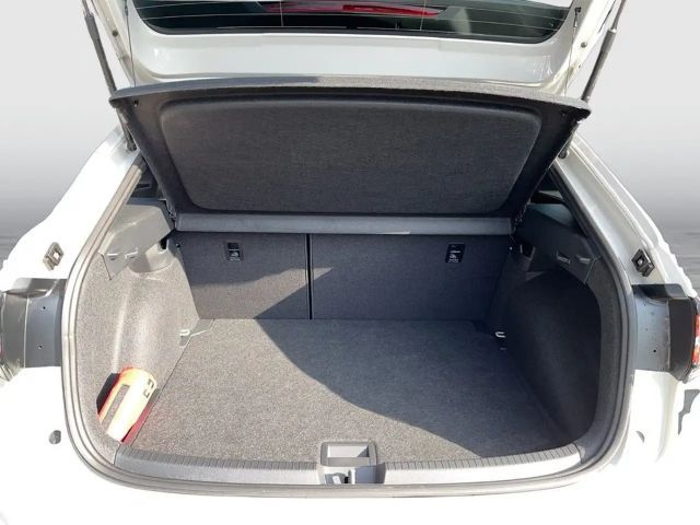 Volkswagen Taigo 1.0 TSI R-Line