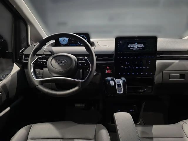 Hyundai Staria Trend