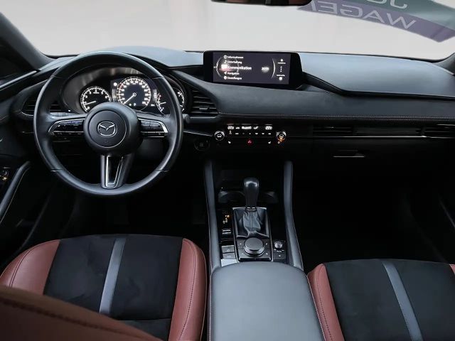 Mazda 3 5HB 2.0L G122 6AT 2WD NAGISA