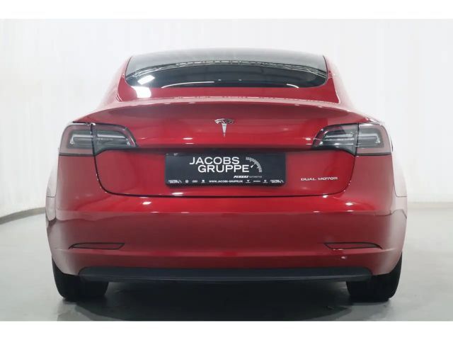 Tesla Model 3 AWD Dual Motor Performance