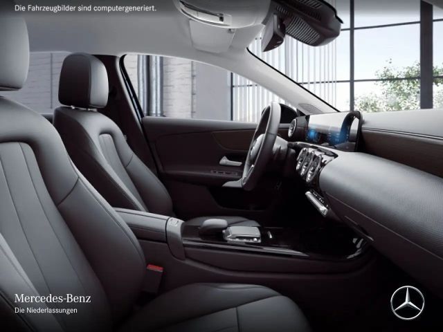 Mercedes-Benz A 180 A 180 d Progressive