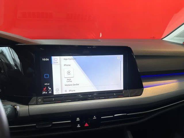 Volkswagen Golf Life Variant