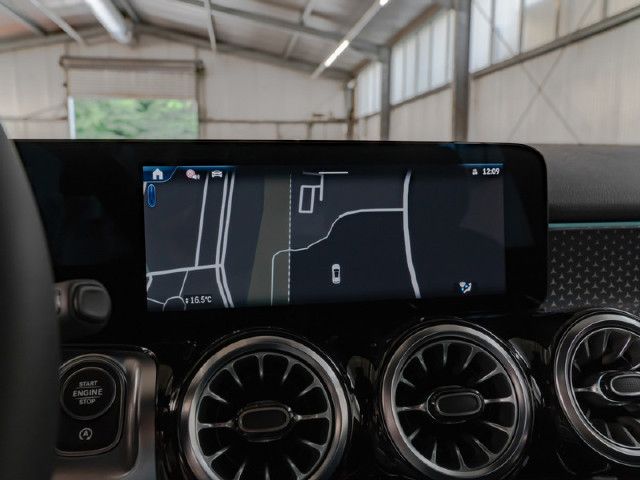 Mercedes-Benz GLB 200 GLB 200 d