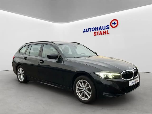 BMW 320 320d Touring xDrive