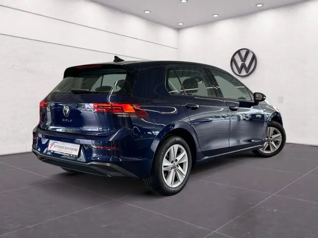 Volkswagen Golf 1.0 TSI Business Life