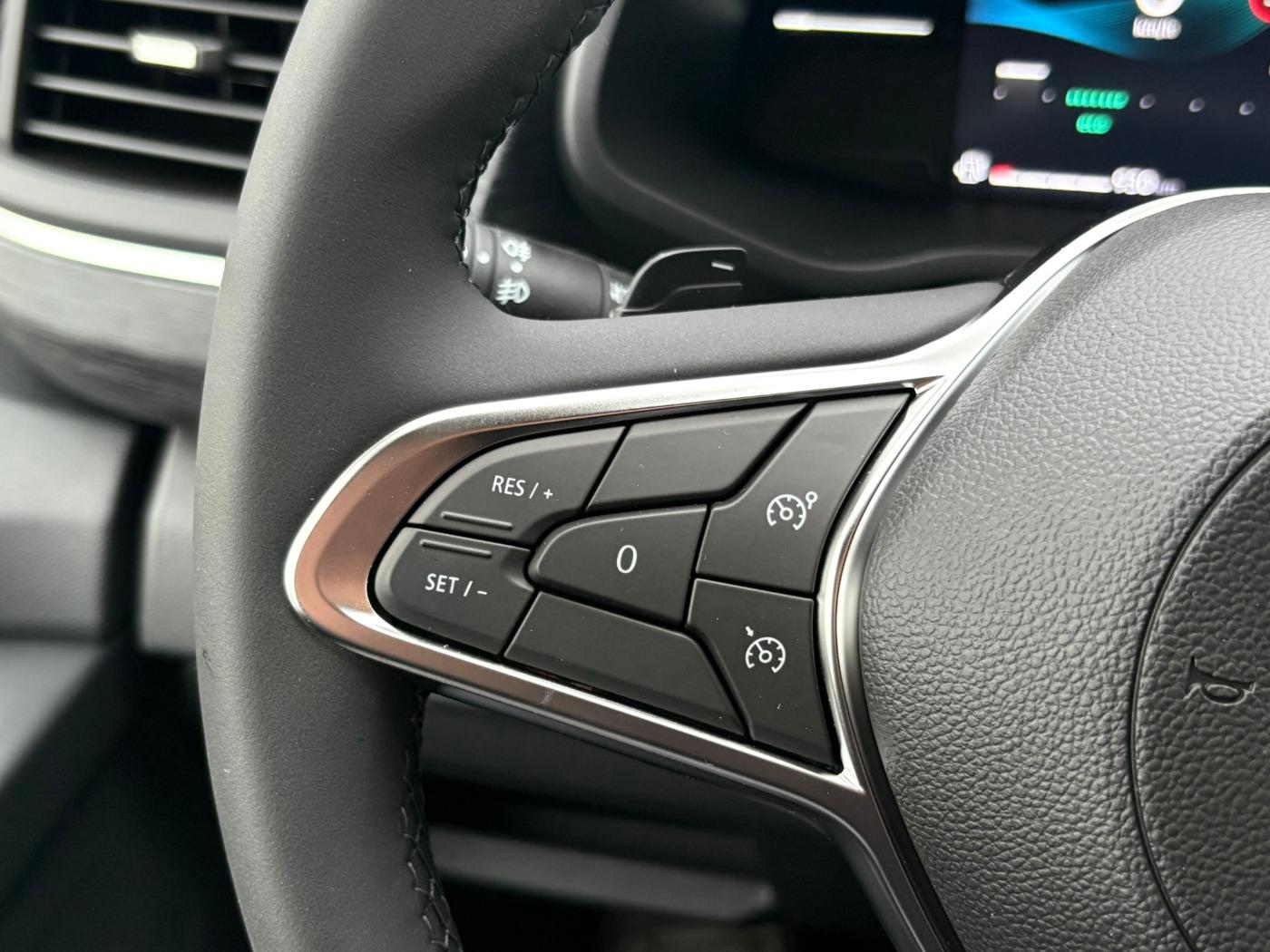 Nissan Primastar L2H1 Tekna dCi 170