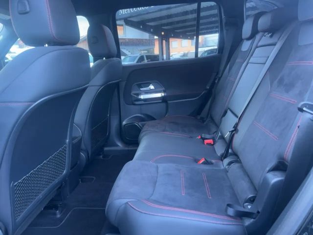 Mercedes-Benz EQB 300 4MATIC AMG Line