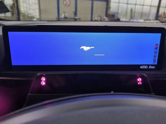 Ford Mustang Mach-E AWD Premium