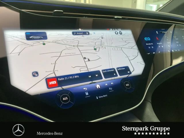 Mercedes-Benz EQE 300 AMG Line Sedan