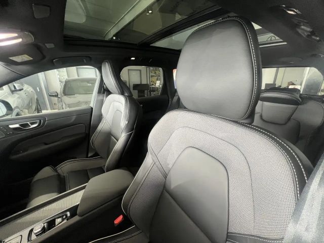 Volvo XC60 AWD Plus Recharge