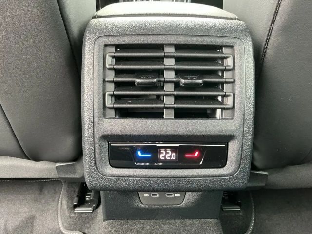 Volkswagen Golf DSG Sport