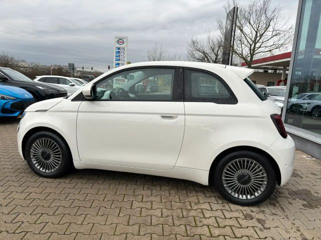 Fiat 500e 42 kWh