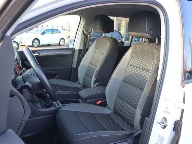 Volkswagen Touran 1.5 TSI